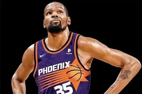 九游游戏中心官网入口-杜兰特连续三场比赛得分超过领先优势明显，快船不断突破！-九游游戏中心官网入口